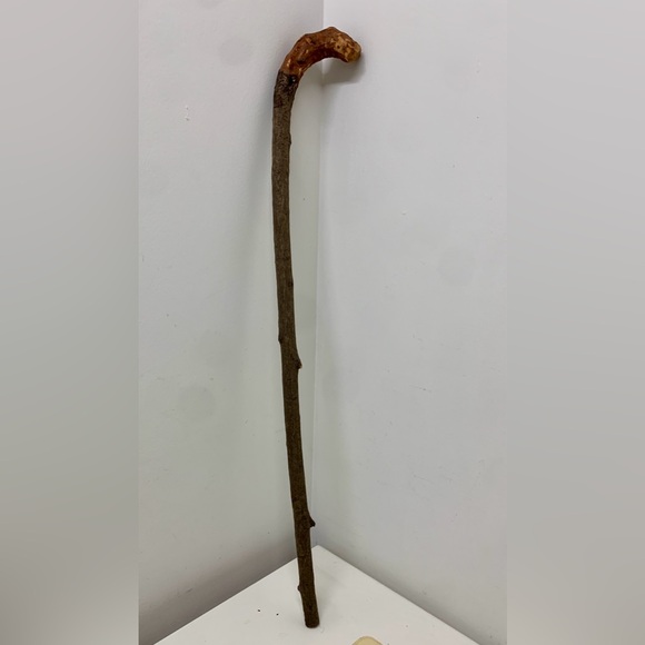 Vtg Raw Cherry Branch Wood Home Made Hand Crafted Walking Stick Cane - Picture 2 of 12